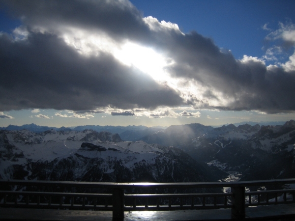 Panormama Dal Sass Pordoi Sulla Val Di Fassa